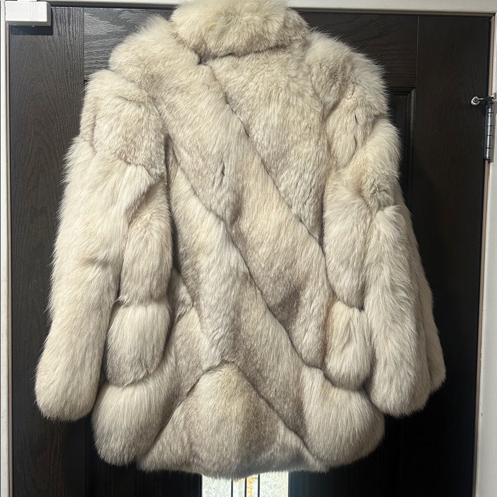 White Fox Fur Jacket - Picture 3 of 8